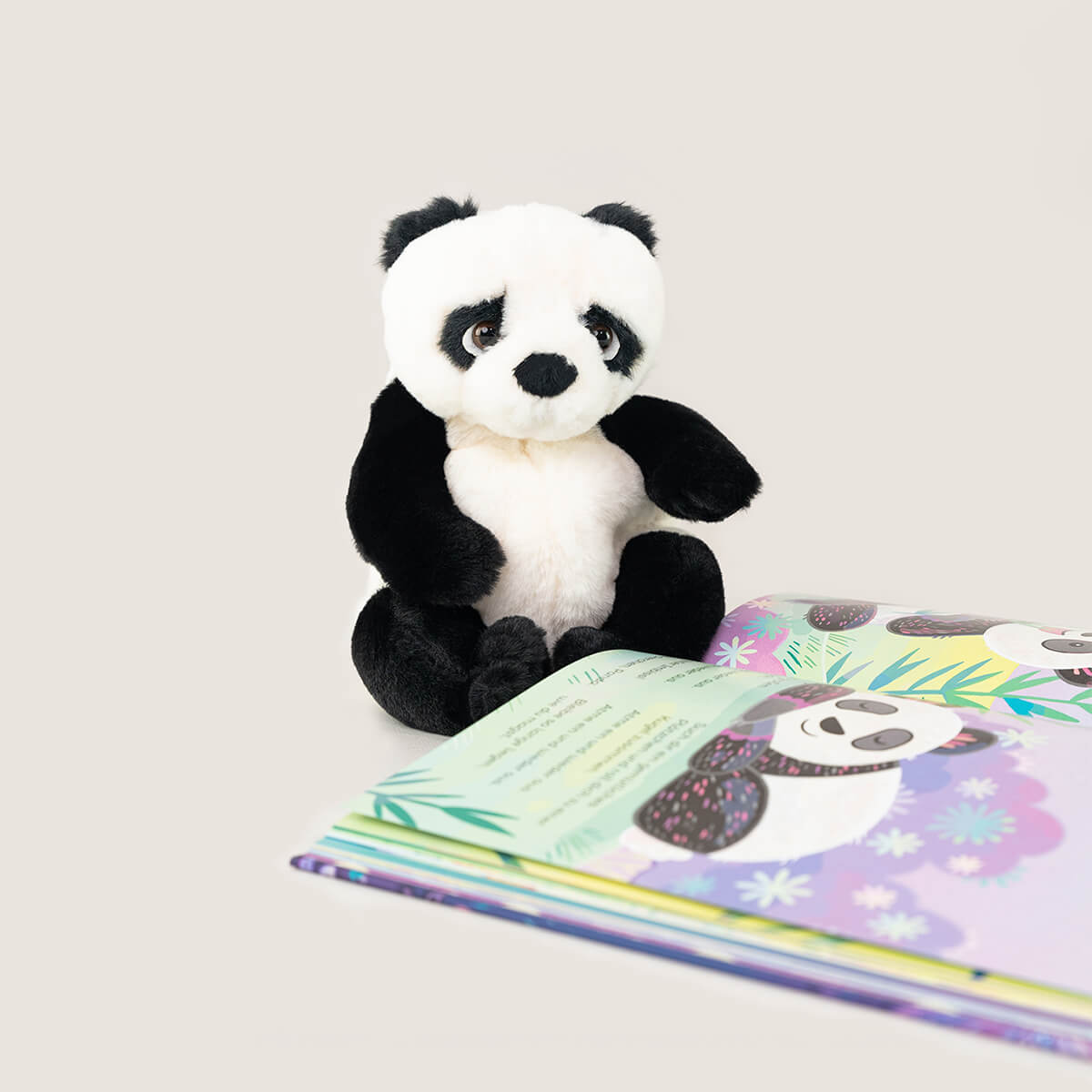 Entspannt wie ein Panda + Stofftier „Panda”